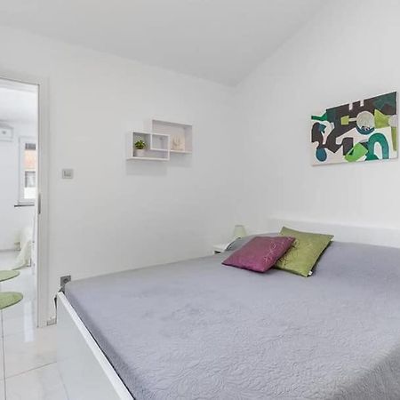 Apartment Betty บาร์บารีกา ภายนอก รูปภาพ